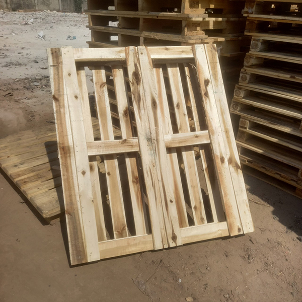 Pallet gỗ 105x120 - Pallet Điện Phúc - Công Ty TNHH Đầu Tư Sản Xuất - Thương Mại Điện Phúc